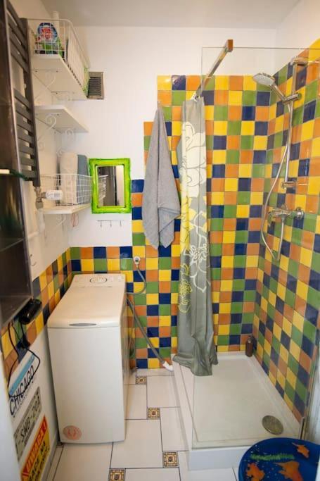 Apartament Colourful Space, So