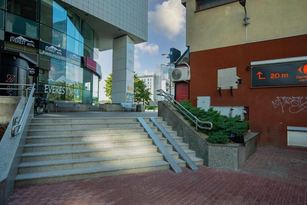 Colourful Space, So * Warszawa